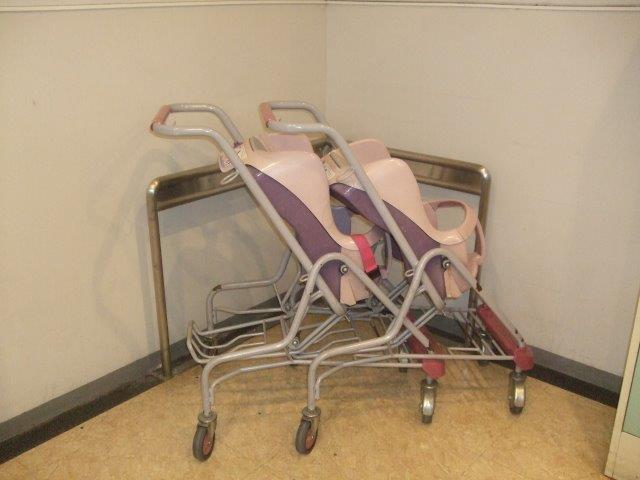 ベビーカー