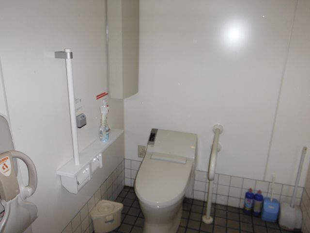 多機能トイレ