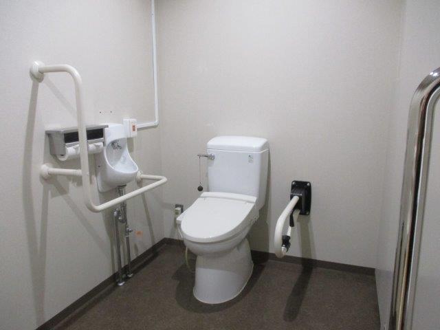 多機能トイレ