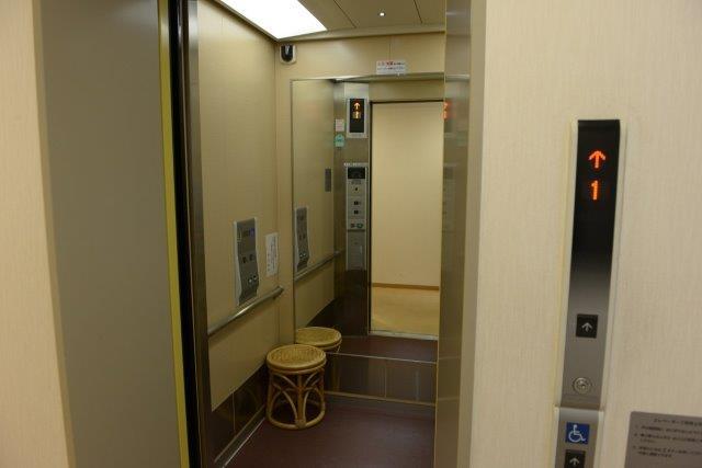 エレベーター