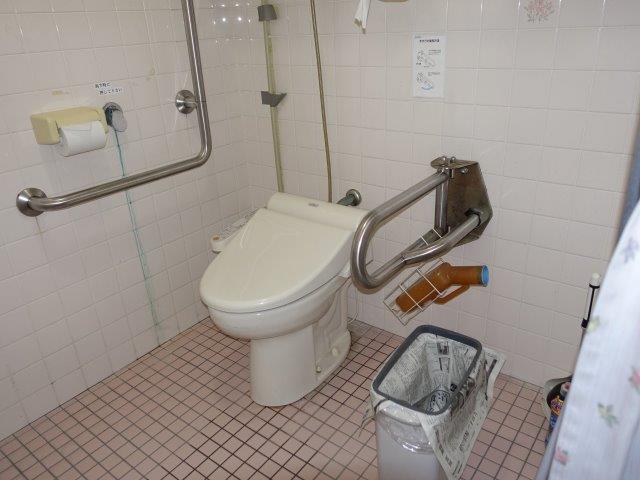 多機能トイレ