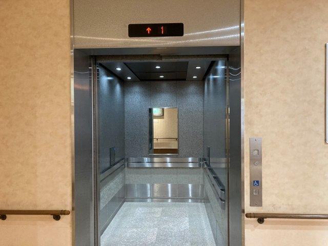 エレベーター