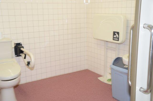 多機能トイレ