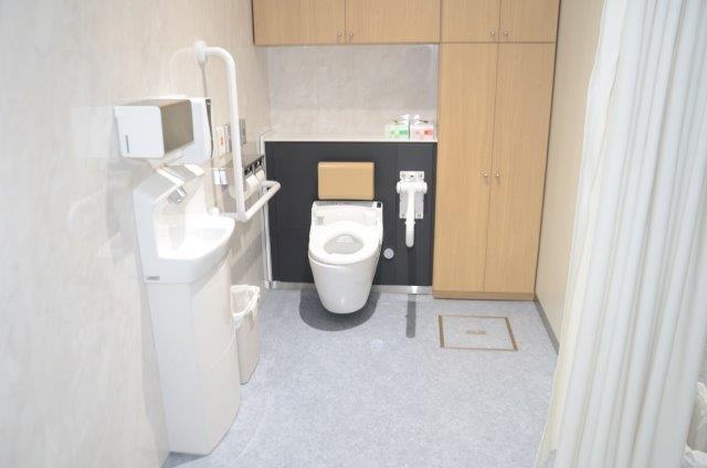 多機能トイレ