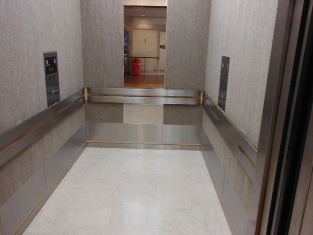エレベーター