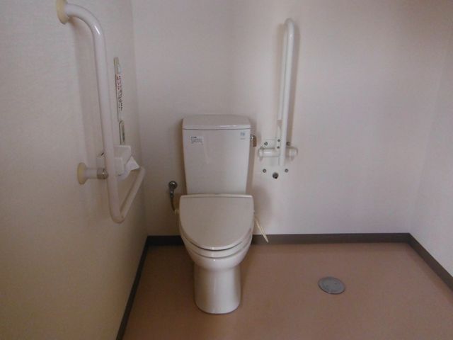 多機能トイレ
