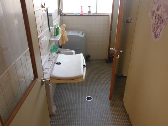 多機能トイレ
