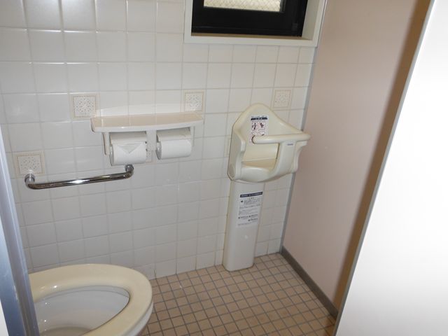 多機能トイレ