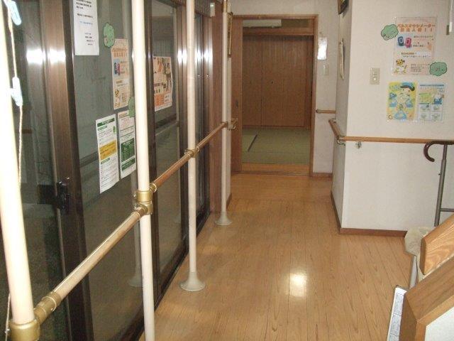 手すり（みんなの家）