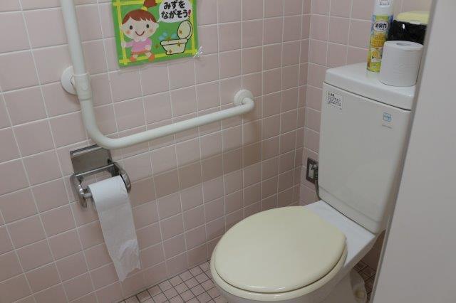多機能トイレ