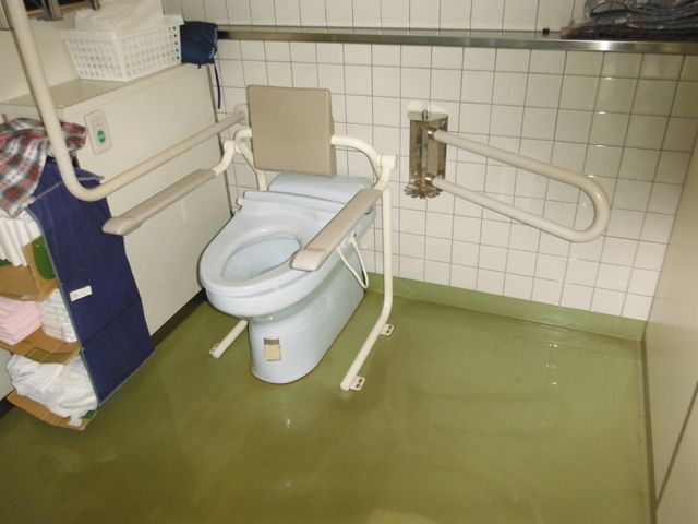 多機能トイレ