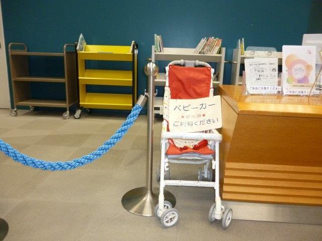 ベビーカー