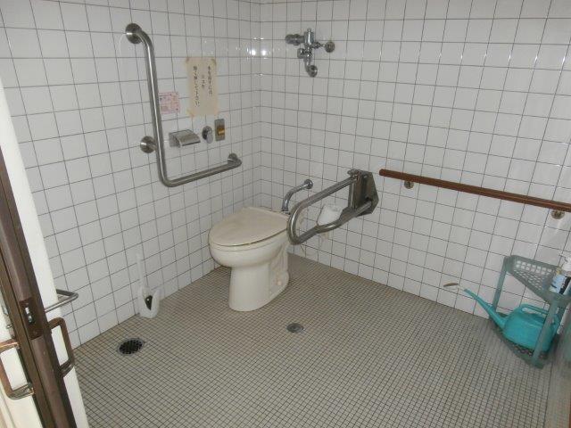 多機能トイレ