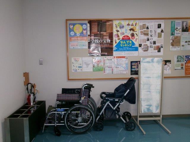 車いす、ベビーカー