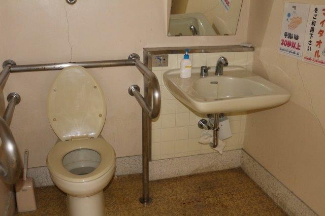 多機能トイレ