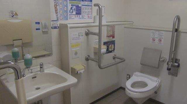 多機能トイレ