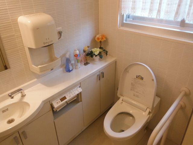 多機能トイレ