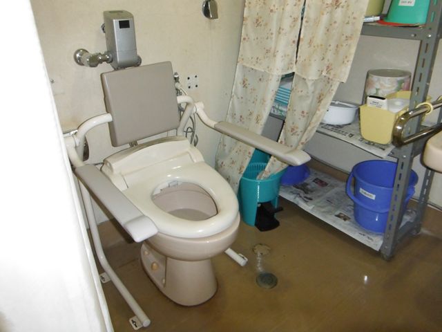 多機能トイレ