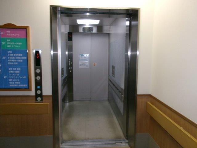 エレベーター