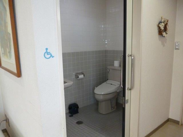 多機能トイレ