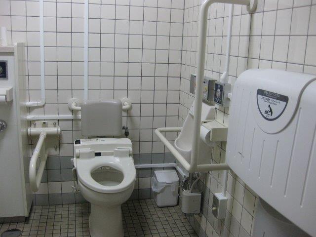 多機能トイレ