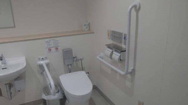 多機能トイレ