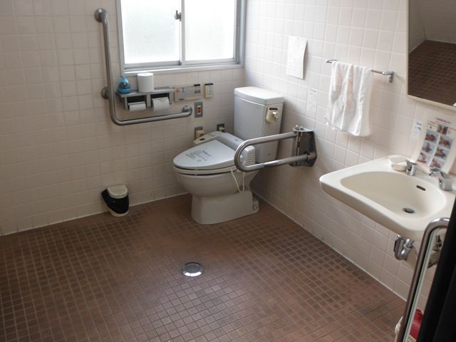 多機能トイレ