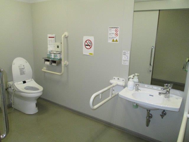 多機能トイレ