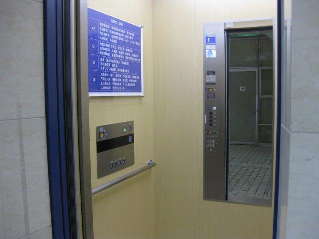 エレベーター
