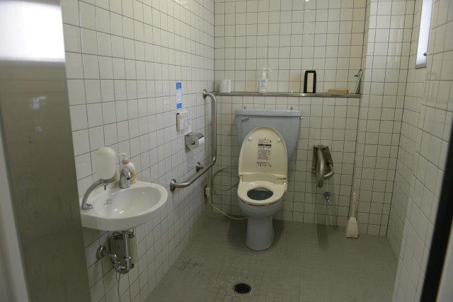 多機能トイレ