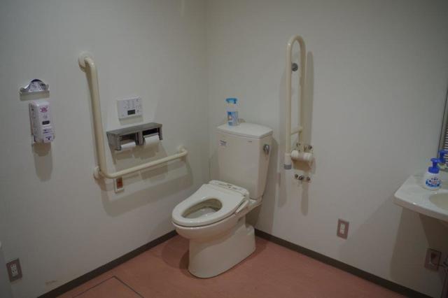 多機能トイレ