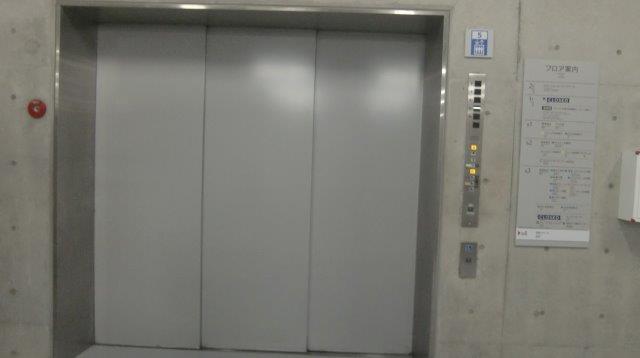エレベーター