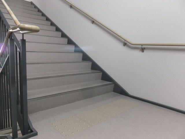 点字ブロック（階段）